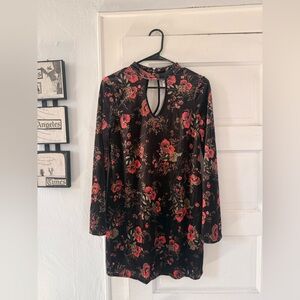 Black Floral Velvet Keyhole Mini Dress